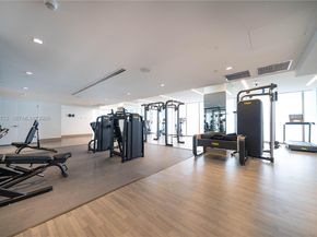 700 NE 26TH Ter 3006, Miami FL 33137