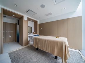 700 NE 26TH Ter 3006, Miami FL 33137