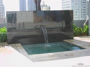 50 BISCAYNE Blvd 3807, Miami FL 33132