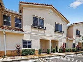 2819 NW 181st St, Miami Gardens FL 33056