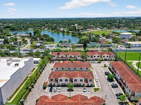 2819 NW 181st St, Miami Gardens FL 33056