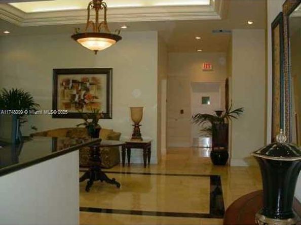 357 Almeria Ave 804, Coral Gables FL 33134