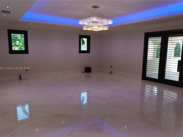 7740 SW 79th Ct, Miami FL 33143