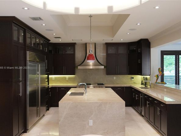 7740 SW 79th Ct, Miami FL 33143
