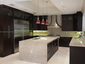 7740 SW 79th Ct, Miami FL 33143