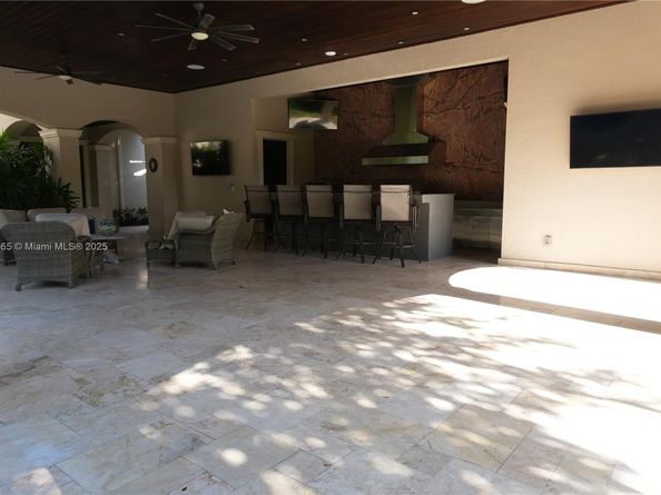 7740 SW 79th Ct, Miami FL 33143