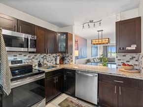 2223 Park Ln 210, Hollywood FL 33021