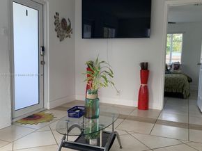 2514 Adams St, Hollywood FL 33020