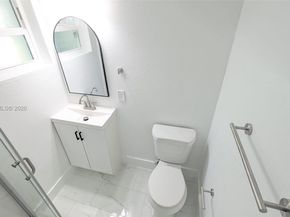 2071 NE 169th St, North Miami Beach FL 33162