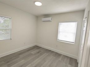 2071 NE 169th St, North Miami Beach FL 33162