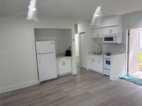 2071 NE 169th St, North Miami Beach FL 33162