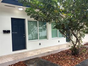 2071 NE 169th St, North Miami Beach FL 33162