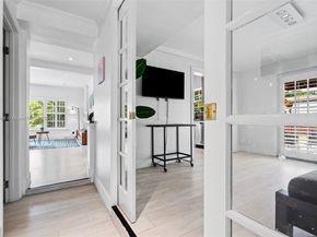 13751 NE 1st Ave, Miami FL 33161