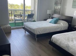 10275 Collins Ave 427, Bal Harbour FL 33154