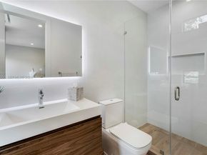 2916 Jackson Ave 2916, Coconut Grove FL 33133
