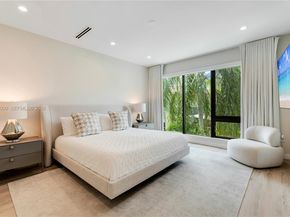 2916 Jackson Ave 2916, Coconut Grove FL 33133