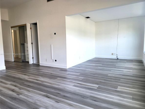 9723 N New River Canal Road 416, Plantation FL 33324