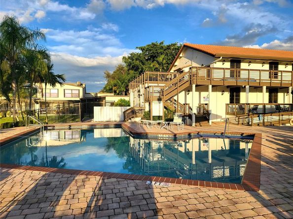 9723 N New River Canal Road 416, Plantation FL 33324