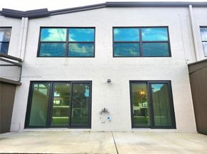 9723 N New River Canal Road 416, Plantation FL 33324