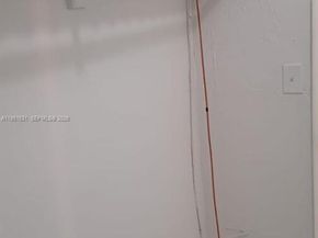 9402 SW 77th Ave L8, Miami FL 33156