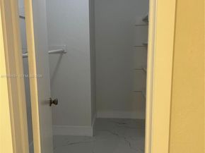 9402 SW 77th Ave L8, Miami FL 33156
