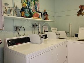 7400 Harding Ave 15, Miami Beach FL 33141