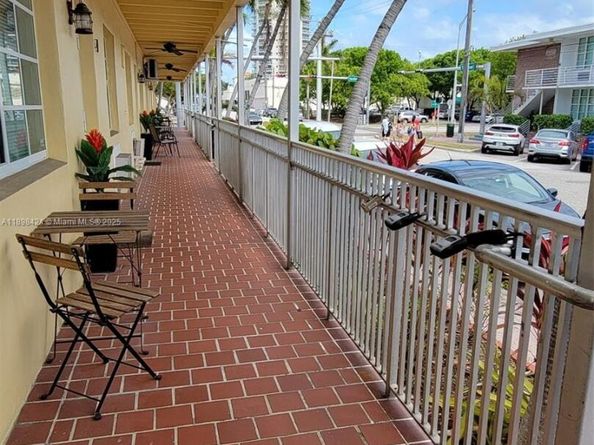 7400 Harding Ave 15, Miami Beach FL 33141