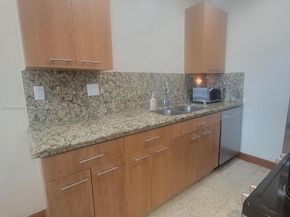 7400 Harding Ave 15, Miami Beach FL 33141