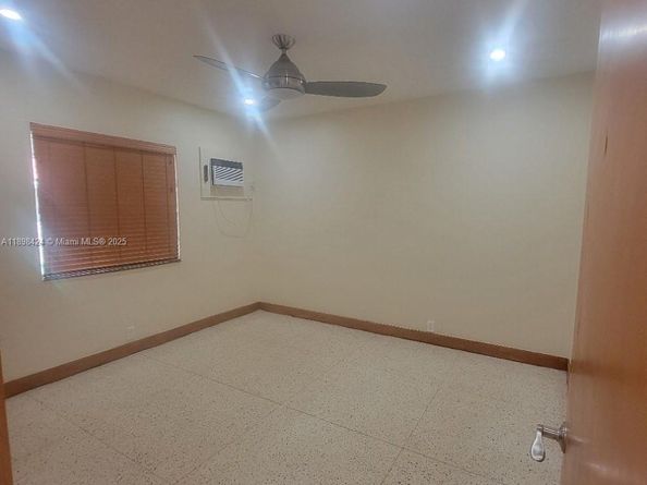 7400 Harding Ave 15, Miami Beach FL 33141