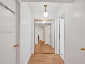 1750 NE 191st St 1061, Miami FL 33179