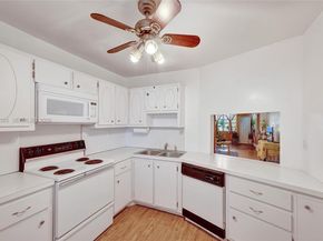 1750 NE 191st St 1061, Miami FL 33179