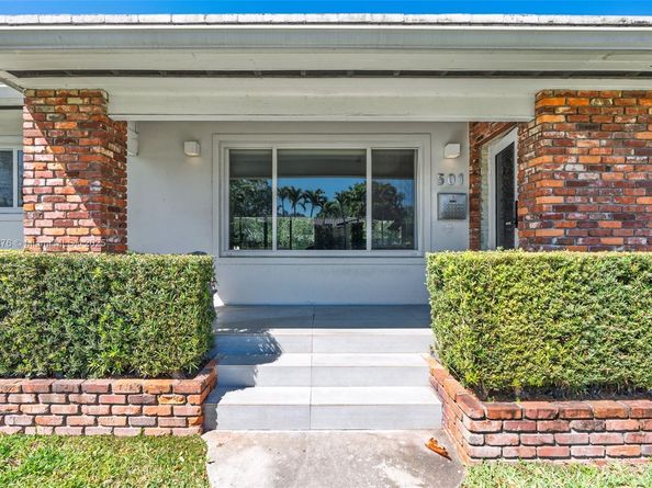 501 NE 51st St, Miami FL 33137