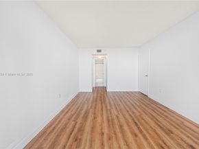 1300 NE Miami Gardens Dr 512E, Miami FL 33179