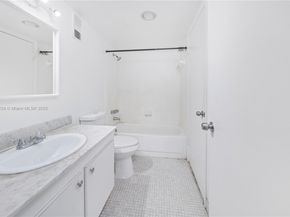 1300 NE Miami Gardens Dr 512E, Miami FL 33179