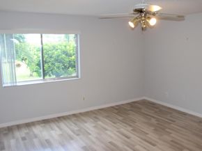 6698 N 10th Ave Avenue N 218, Lake Worth FL 33467