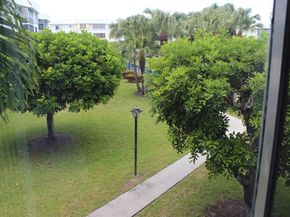 6698 N 10th Ave Avenue N 218, Lake Worth FL 33467