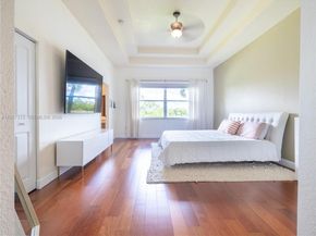 903 NW 167th Ave, Pembroke Pines FL 33028