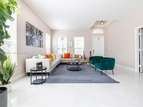 903 NW 167th Ave, Pembroke Pines FL 33028