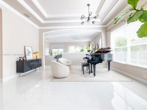 903 NW 167th Ave, Pembroke Pines FL 33028