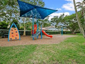 11070 Minneapolis Dr, Cooper City FL 33026