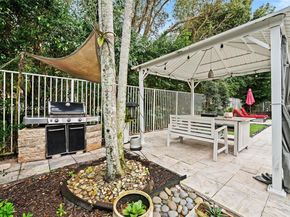 11070 Minneapolis Dr, Cooper City FL 33026