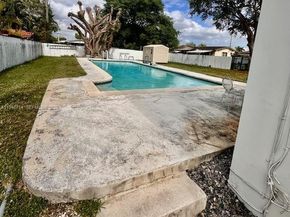 7215 SW 23rd St, Miami FL 33155