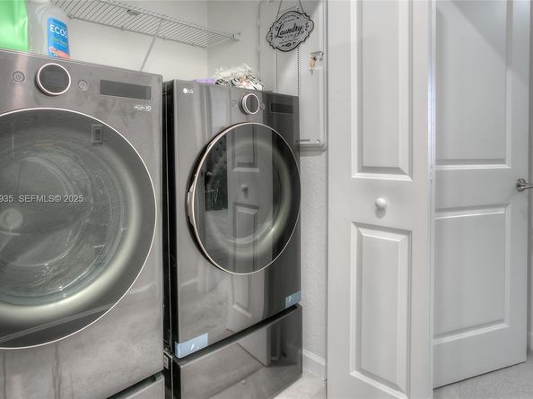 12911 SW 231st Ter, Miami FL 33170