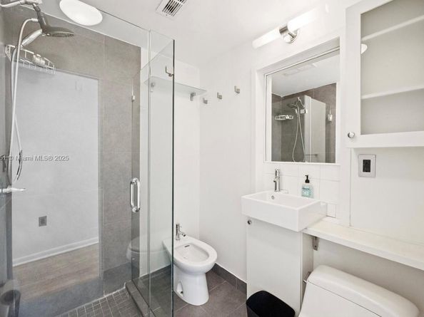 605 Euclid Ave 204, Miami Beach FL 33139