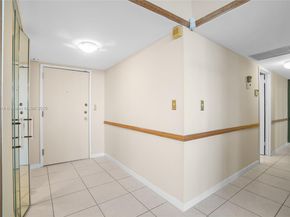 2100 Sans Souci Blvd PH F2, North Miami FL 33181