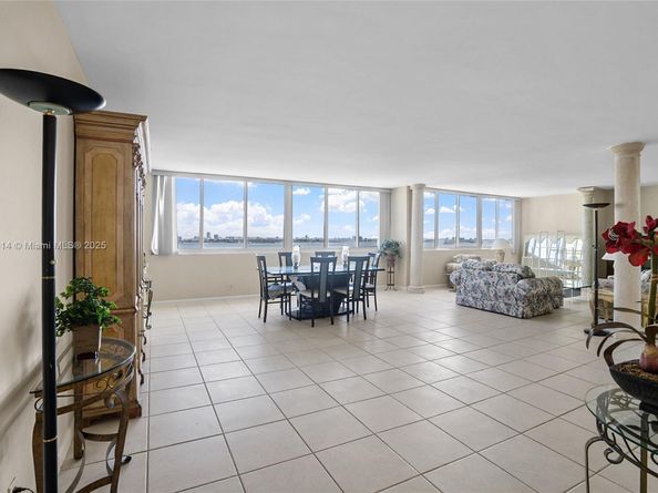 2100 Sans Souci Blvd PH F2, North Miami FL 33181