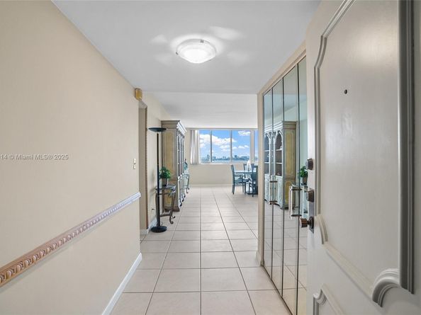 2100 Sans Souci Blvd PH F2, North Miami FL 33181