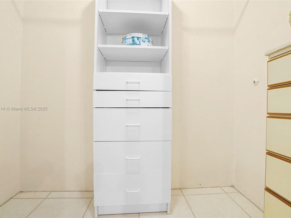 2100 Sans Souci Blvd PH F2, North Miami FL 33181