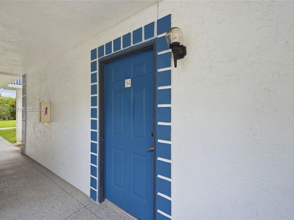 15342 Lakes Of Delray Blvd 94, Delray Beach FL 33484