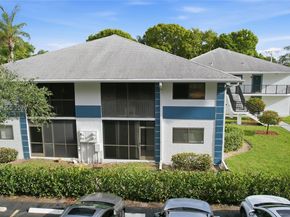 15342 Lakes Of Delray Blvd 94, Delray Beach FL 33484